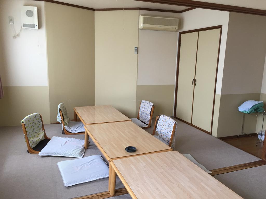 Отель Funbe Hof Ookuma Makubetsu Экстерьер фото